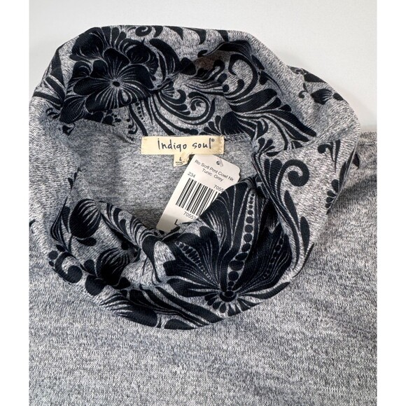 NWT Indigo Soul Floral Scroll Print Cowl Neck Grey Tunic Womens L Stretch Hi-Lo - Picture 4 of 16